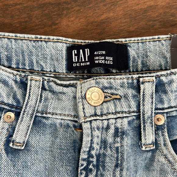 Gap High Rise Wide-Leg Jeans - Medium Wash Destroy - Picture 4 of 8